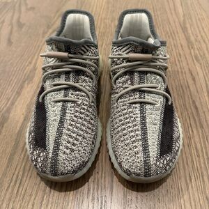 Yeezy Boost 350 V2 Kids